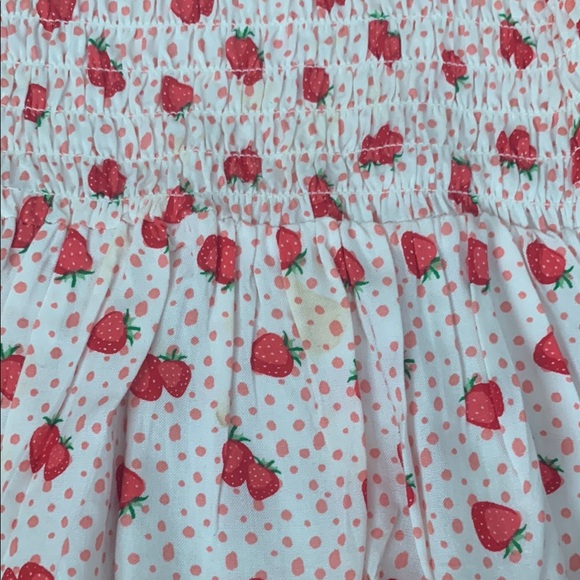 Strawberry ruffle dress - Picture 2 of 2